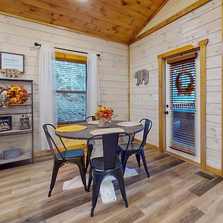 Cozy Cardinal Villa Sevierville Ngoại thất bức ảnh